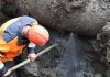 В Пензе на улице Калинина прорвало трубопровод с горячей водой