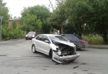  ДТП на Рахманинова: столкнулись Volkswagen и ВАЗ-2110