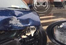 В Пензе в результате ДТП автомобиль перевернулся на крышу