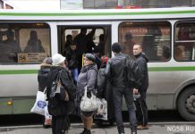 В 300 троллейбусах и автобусах Пензы внедрили безналичную оплату