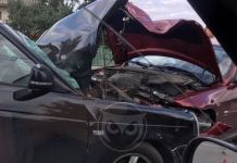 В Пензе на Карпинского столкнулись BMW и LADA Priora