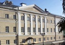 К юбилею Губернаторского дома проведут вечернюю экскурсию
