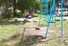 За проверку детских площадок взялся Отцовский патруль