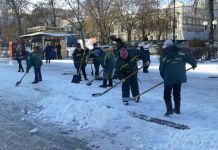Пешеходные зоны в городе будут чистить до выхода людей на работу