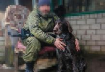 Росгвардеец из Пензы приютил собаку, найденную на Донбассе