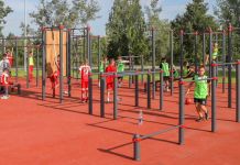В Спутнике за 25,3 млн рублей установили умную спортплощадку