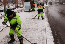 На пензенских дорогах идет борьба с гололедом