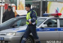 ГИБДД призывает водителей не выходить из машины в случае остановки инспектором