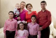 В Пензе многодетным семьям раздали по полмиллиона 