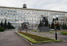 Сотрудникам мэрии предложили пересесть на общественный транспорт