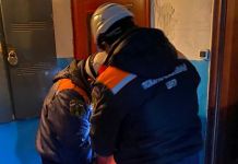 В Пензе трое детей оказались запертыми в квартире 