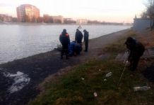 Пензенские спасатели достали из Суры утонувшего мужчину