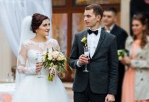 В Пензе более 1300 пар получили сертификат здоровья молодоженов