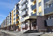 “Мы не кроты”: жители Зари жалуются на отсутствие освещения