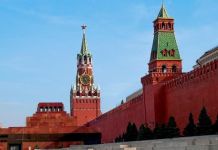 ﻿﻿﻿﻿Президент заявил, что тотальных ограничений из-за COVID-19 в России не планируется 