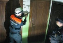 Соседи вызвали спасателей из-за женских криков в квартире дома 