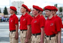 В Пензе вручили нагрудные знаки юнармейцам
