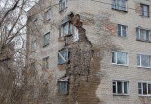 Квартиры в маневренном фонде получат не все жильцы Кулибина, 10