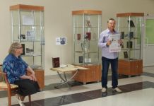 В память об Олеге Савине в Пензе открыли выставку