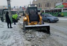 В Пензе не успевают расчищать заездные карманы на остановках