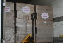 Более 10 000 жителей региона получат продуктовые наборы