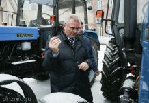 Пензенскому лесному хозяйству вручили ключи от новой техники 