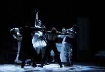 В новом сезоне зрители увидят в спектаклях новых исполнителей