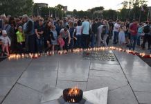 В Пензе зажгли свечи в память об участниках Великой Отечественной войны