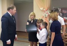 Нуждающимся пензенцам раздали компьютеры