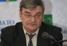 Зареченский поэт и педагог Михаил Кириллов отмечает 70-летие 