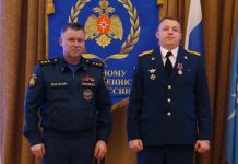 ﻿Министр МЧС России наградил зареченского пожарного медалью
