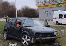 На улице Кривозерье столкнулись «Газель» и «Volkswagen»