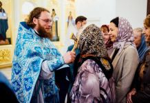 Иерей Виктор Сторожев рассказал зареченцам, как подготовиться к Пасхе