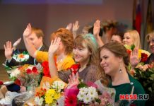 Лучшие учителя получат по 225 тысяч рублей
