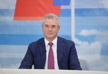 Губернатору урезали зарплату на 10%
