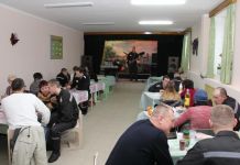Родители заключенных назвали сотрудников ИК-1 пчелками