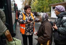 Губернатор запретил повышать тарифы на дачных маршрутах