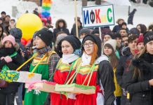 В Пензе с блинами и медовухой отметили День студента 