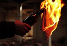 В Бурятии ученик напал на школьников с топором и коктейлем Молотова 