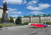 Площадь им. Ленина начали готовить к Дню города