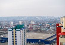 Жители Шуиста жалуются на неприятный запах 