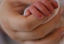 В области отмечен рекорд по рождаемости третьих и последующих детей