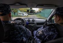 Из машины пензенца украли почти 1 млн рублей
