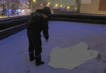 На улице Мира мужчина упал с верхнего этажа