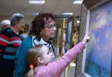 В Заречном открылась выставка работ Анатолия Ширманова 