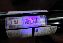 В Сердобском районе чиновница попросила за справку алкоголь