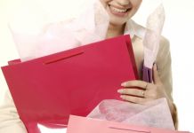 Продавцы гипнотизировали пензенцев для покупки косметики
