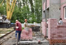 Строительство в Пензе дома для сирот отстает от графика на полгода
