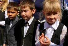 Классные нужды: пензенских школьников обеспечат туалетной бумагой и лыжами 