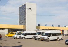 На Привокзальной площади планируют расширить платную парковку